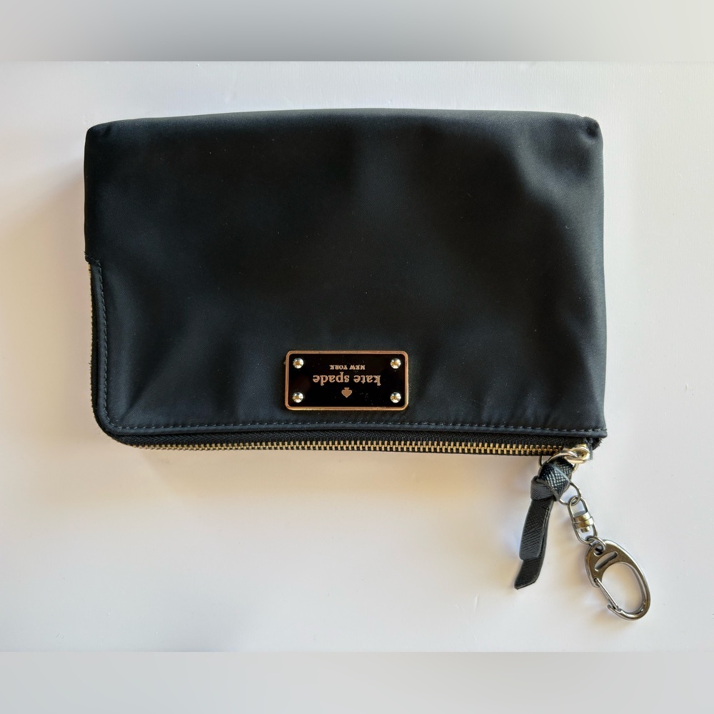 Kate Spade Wilson Road Leona Wristlet Clutch Bag-Black Nylon-Gold-Tone Hardware - Picture 8 of 10